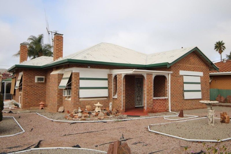 9 Moyes Street, Port Augusta SA 5700