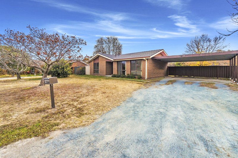 9 Muir Close, Isabella Plains ACT 2905