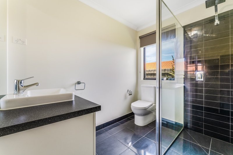 Photo - 9 Mumm Street, Waurn Ponds VIC 3216 - Image 6