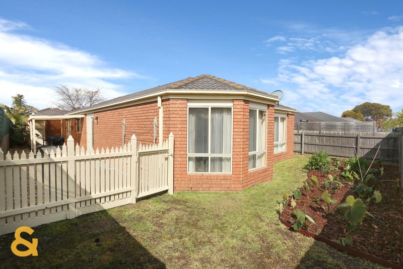 Photo - 9 Murray Walk, Roxburgh Park VIC 3064 - Image 12