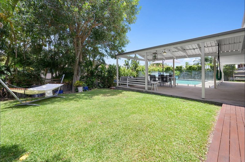 Photo - 9 Murrumba Drive, Ashmore QLD 4214 - Image 7