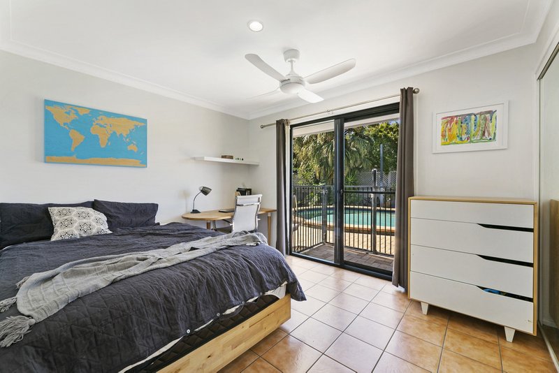 Photo - 9 Myrtle Court, Palm Beach QLD 4221 - Image 11