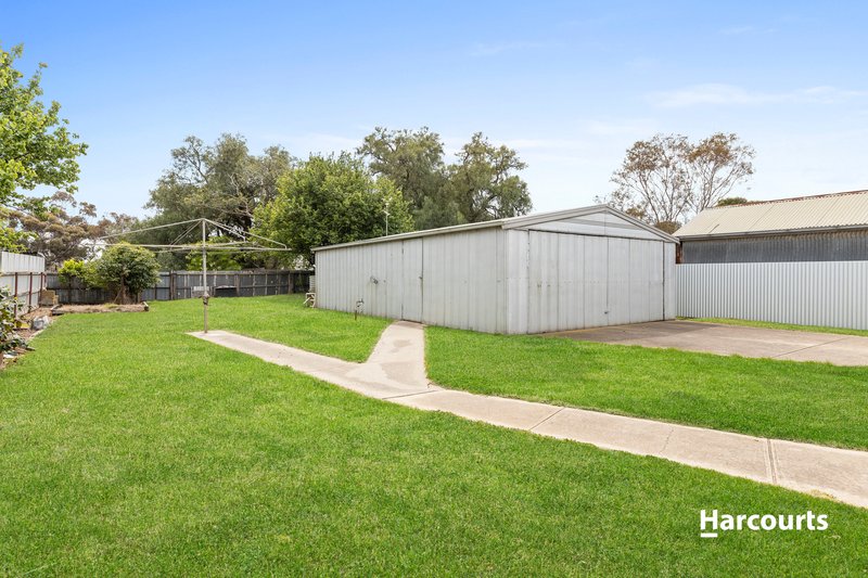 Photo - 9 Myrtle Grove, North Shore VIC 3214 - Image 6