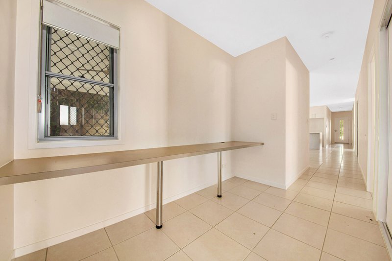 Photo - 9 Namadgi Terrace, New Auckland QLD 4680 - Image 4