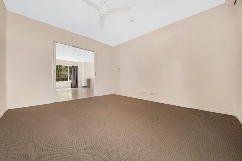 Photo - 9 Namadgi Terrace, New Auckland QLD 4680 - Image 5