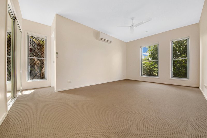 Photo - 9 Namadgi Terrace, New Auckland QLD 4680 - Image 6