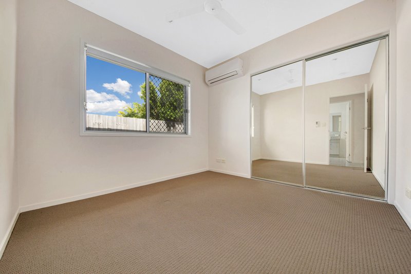 Photo - 9 Namadgi Terrace, New Auckland QLD 4680 - Image 9