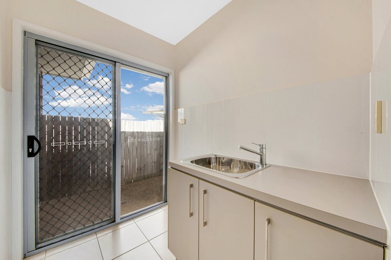 Photo - 9 Namadgi Terrace, New Auckland QLD 4680 - Image 12