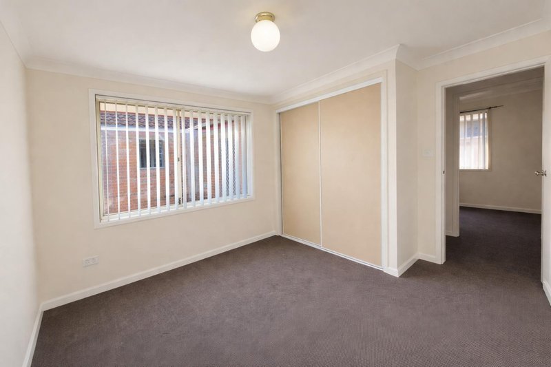 Photo - 9 Namoi Court, Wattle Grove NSW 2173 - Image 7