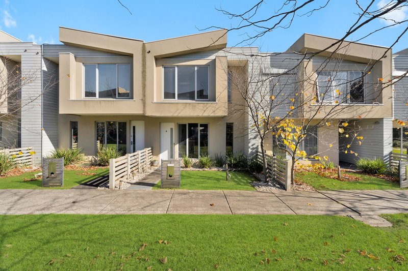 Photo - 9 Nanea Path, Cranbourne VIC 3977 - Image 16