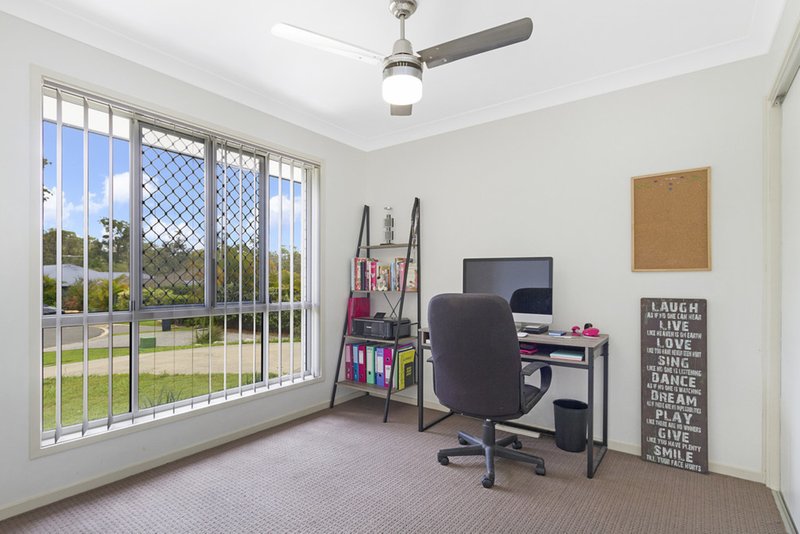 Photo - 9 Narrell Court, Cashmere QLD 4500 - Image 10