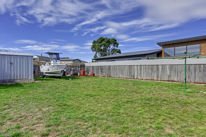 Photo - 9 Nash Street, Sorell TAS 7172 - Image 14