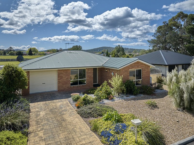 Photo - 9 Nautilus Place, St Helens TAS 7216 - Image 2