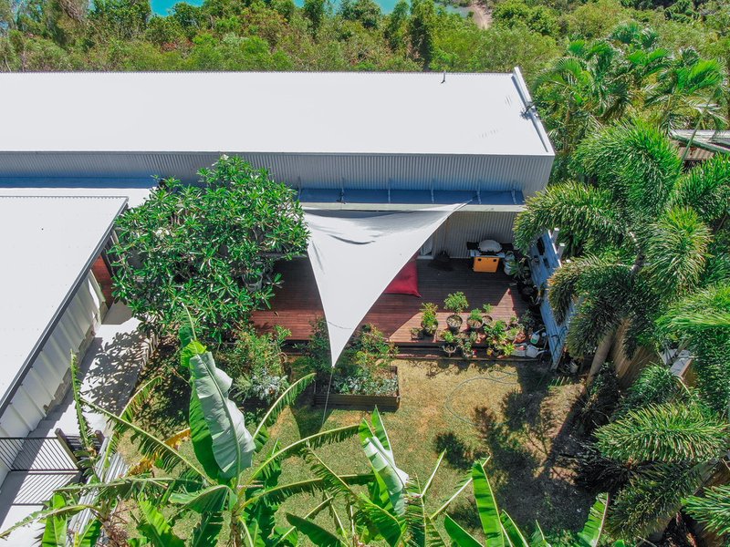 Photo - 9 Neerim Crescent, Shute Harbour QLD 4802 - Image 17