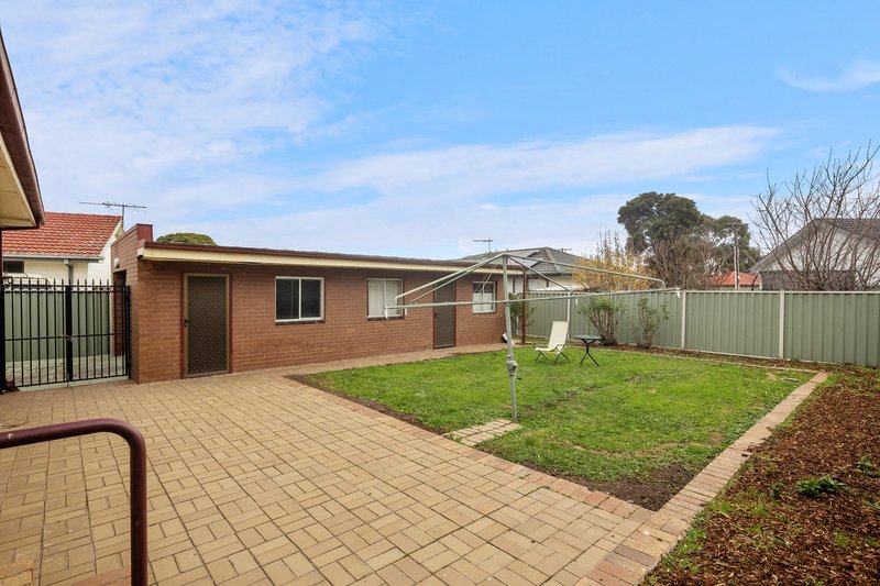 Photo - 9 Neerim Street, Thomastown VIC 3074 - Image 5