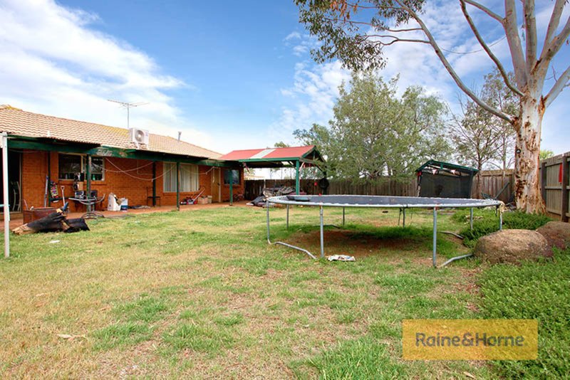 Photo - 9 Nelson Court, Melton South VIC 3338 - Image 10