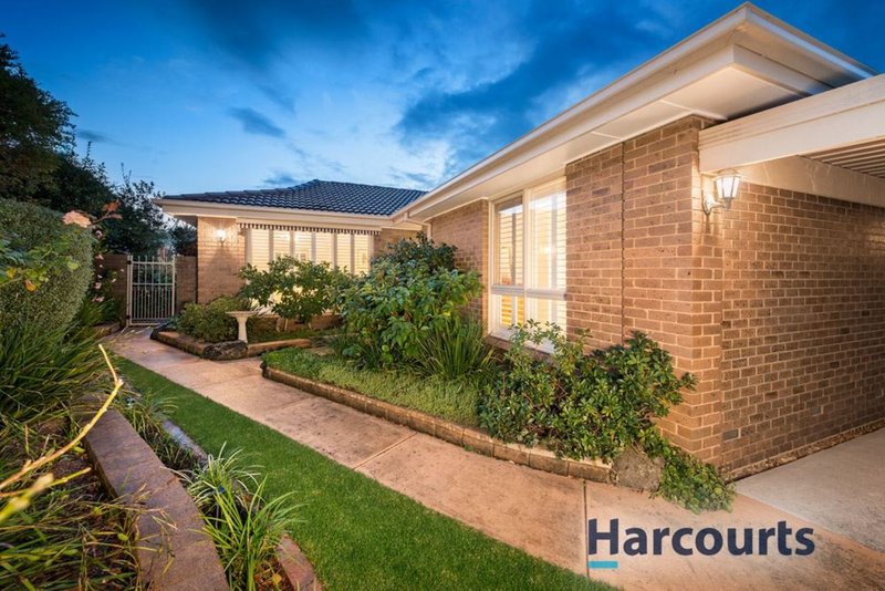 9 Newry Close, Wantirna South VIC 3152