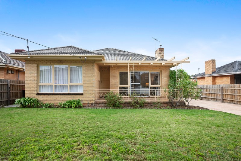 Photo - 9 Newry Street, Cheltenham VIC 3192 - Image 2