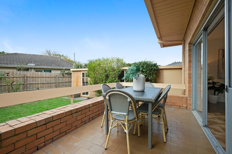 Photo - 9 Newry Street, Cheltenham VIC 3192 - Image 13