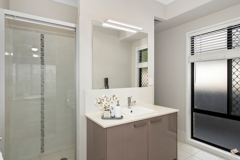 Photo - 9 Nielson Street, Chermside QLD 4032 - Image 9