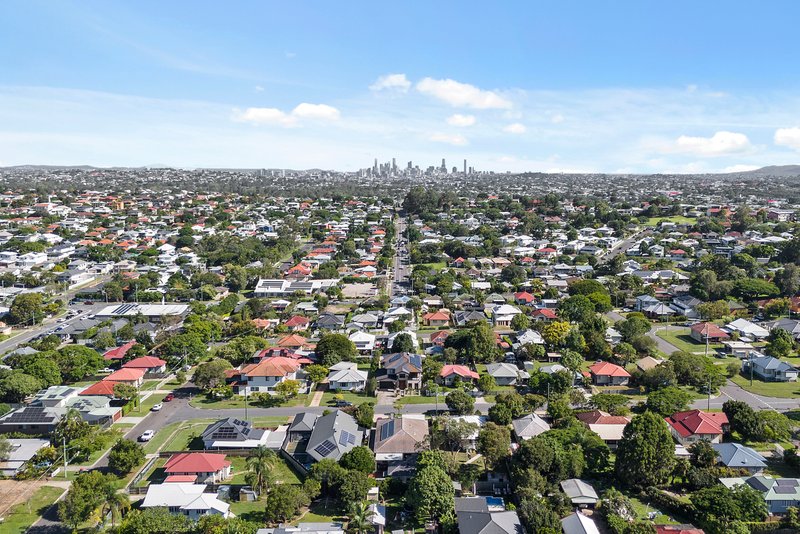 Photo - 9 Nielson Street, Chermside QLD 4032 - Image 22
