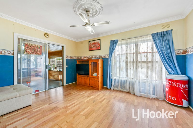 Photo - 9 Nigra Street, Doveton VIC 3177 - Image 3