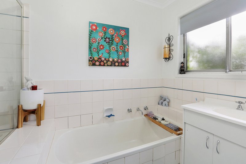 Photo - 9 Nixon Court, Corio VIC 3214 - Image 6