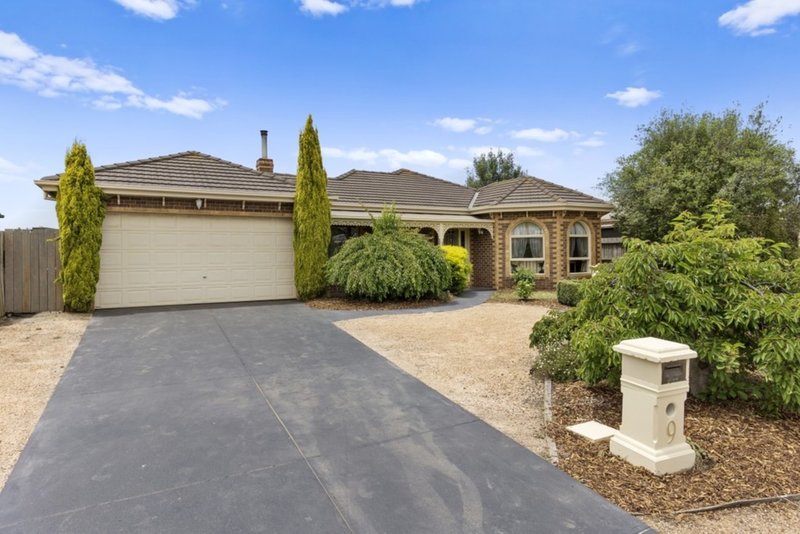 Photo - 9 Noelhurst Court, Werribee VIC 3030 - Image 3