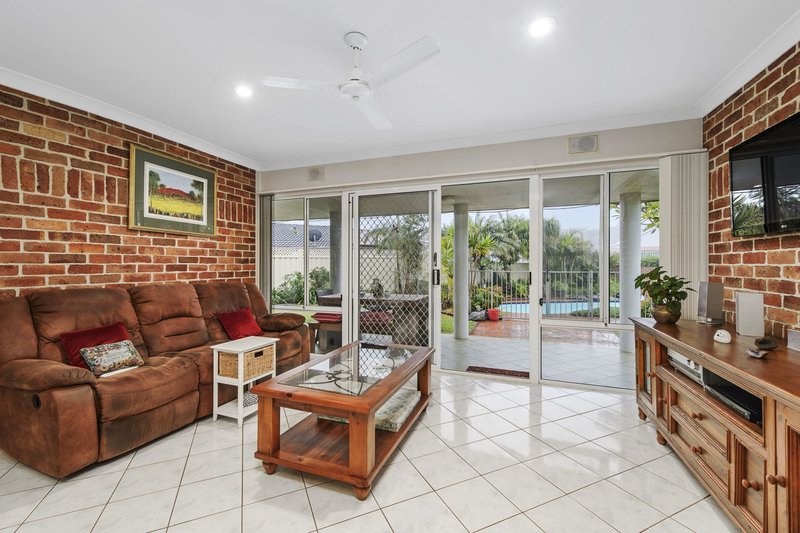 Photo - 9 Nottingham Drive, Port Macquarie NSW 2444 - Image 3