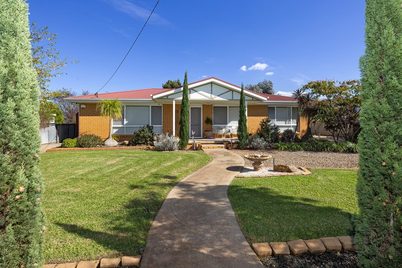 9 Nottingham Road, Temora NSW 2666