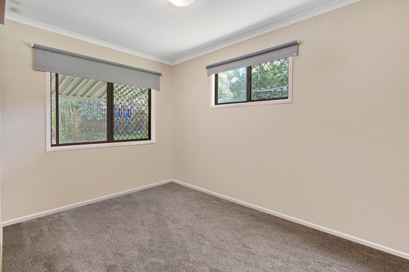 Photo - 9 Nyanza Street, Woodridge QLD 4114 - Image 10