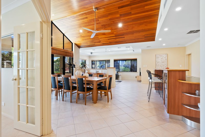 Photo - 9 Oakdene Drive, Madeley WA 6065 - Image 15