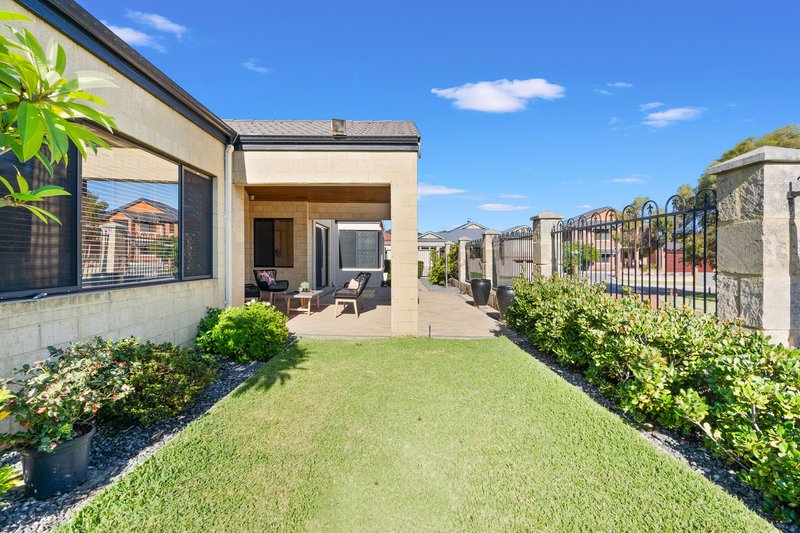 Photo - 9 Oakdene Drive, Madeley WA 6065 - Image 28