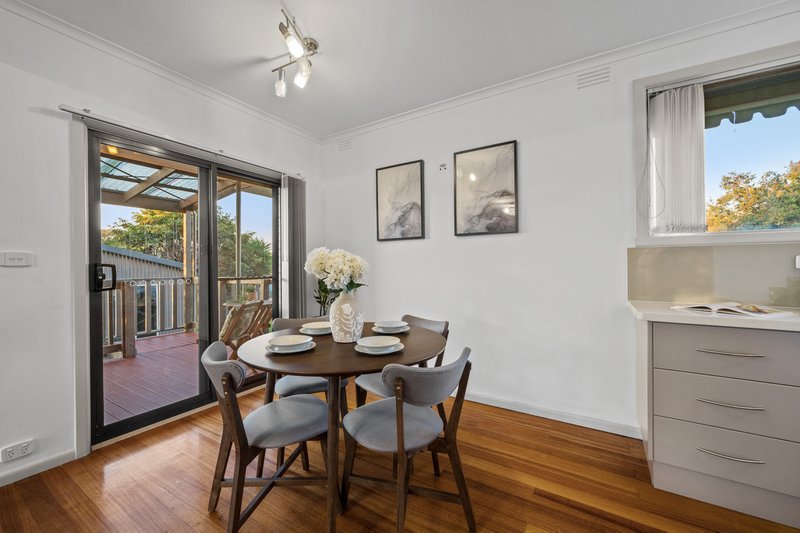 Photo - 9 Oakfield Court, Bayswater VIC 3153 - Image 6