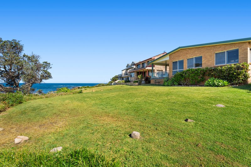 Photo - 9 Ocean Street, Fishermans Bay NSW 2316 - Image 9