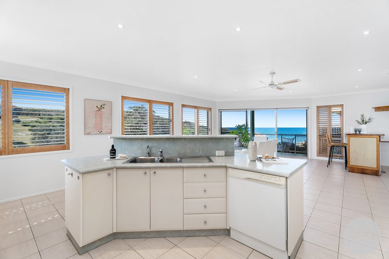 Photo - 9 Ocean Street, Fishermans Bay NSW 2316 - Image 11