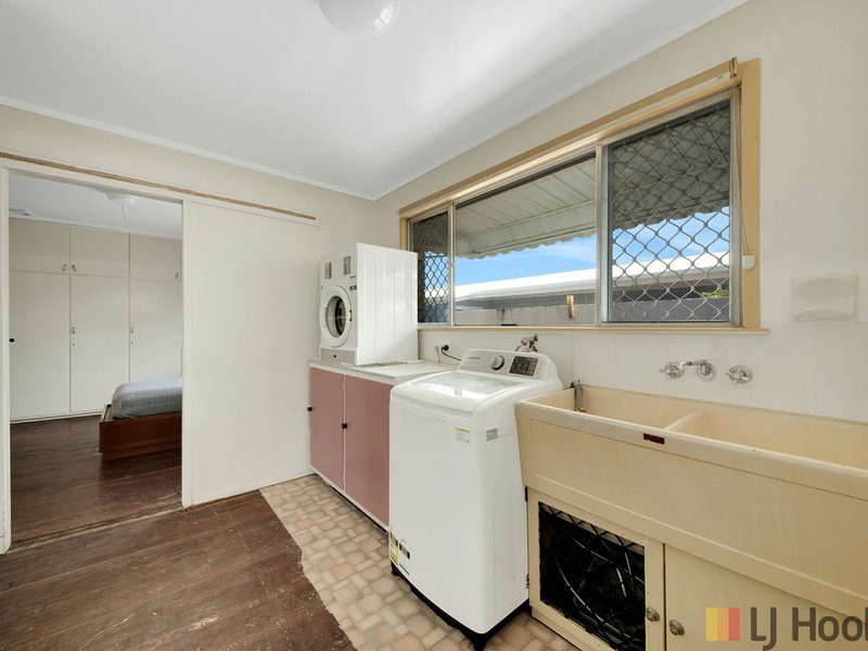 Photo - 9 Ocean Street, Tannum Sands QLD 4680 - Image 12