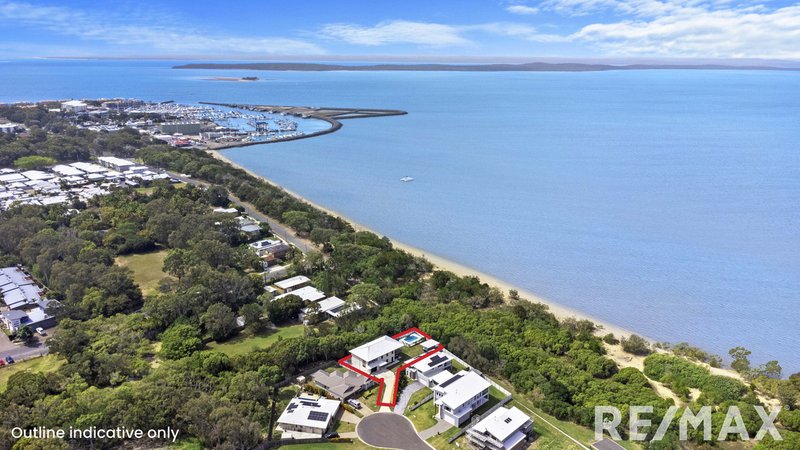 Photo - 9 Oceanfront Court, Urangan QLD 4655 - Image 2