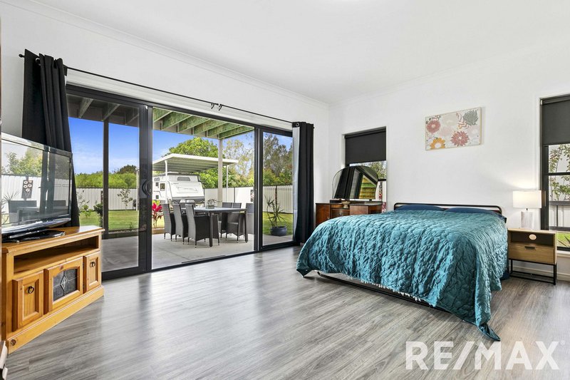 Photo - 9 Oceanfront Court, Urangan QLD 4655 - Image 9