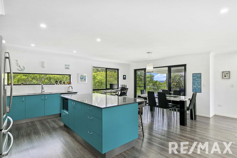 Photo - 9 Oceanfront Court, Urangan QLD 4655 - Image 18