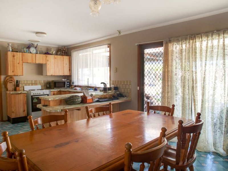 Photo - 9 O'Connors Road, Nulkaba NSW 2325 - Image 8