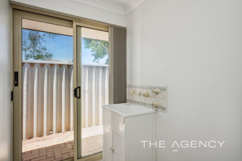 Photo - 9 Okra Court, Lake Coogee WA 6166 - Image 25