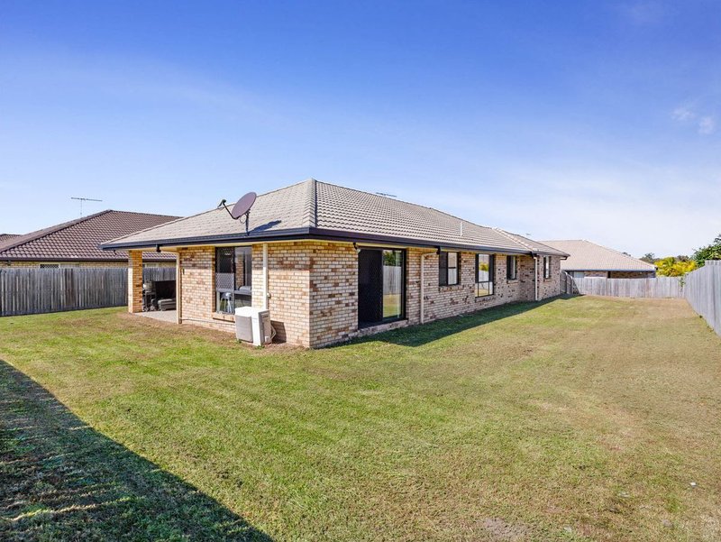 Photo - 9 Olivine Court, Rothwell QLD 4022 - Image 9