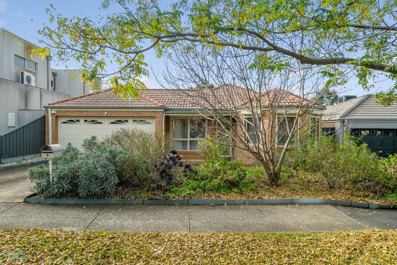 9 Olsen Retreat, Caroline Springs VIC 3023