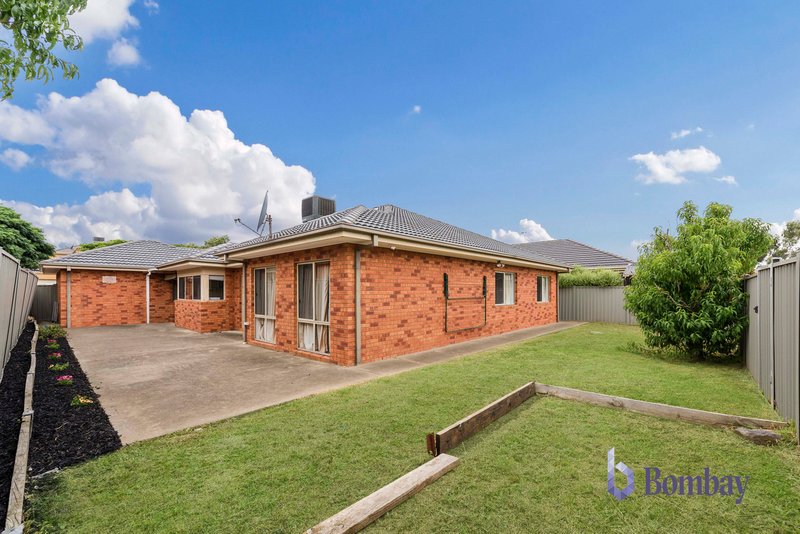 Photo - 9 Olympic Way, Craigieburn VIC 3064 - Image 16