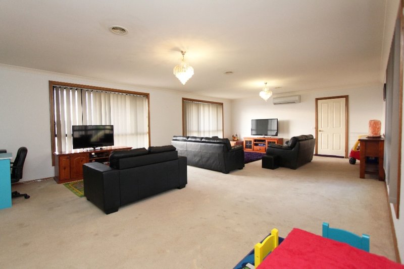 Photo - 9 Opal Court, Kelso NSW 2795 - Image 5