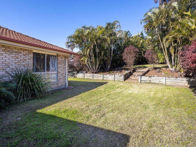 Photo - 9 Orinda Court, Cashmere QLD 4500 - Image 16