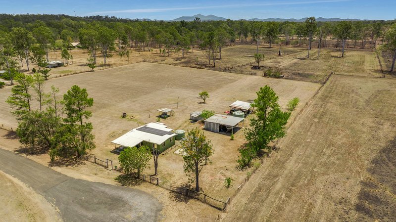 Photo - 9 Orion Terrace, River Ranch QLD 4680 - Image 3