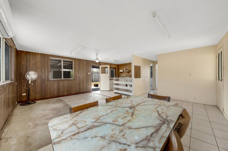 Photo - 9 Orion Terrace, River Ranch QLD 4680 - Image 7