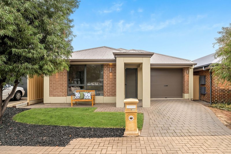 9 Orleans Avenue, Seaford Meadows SA 5169